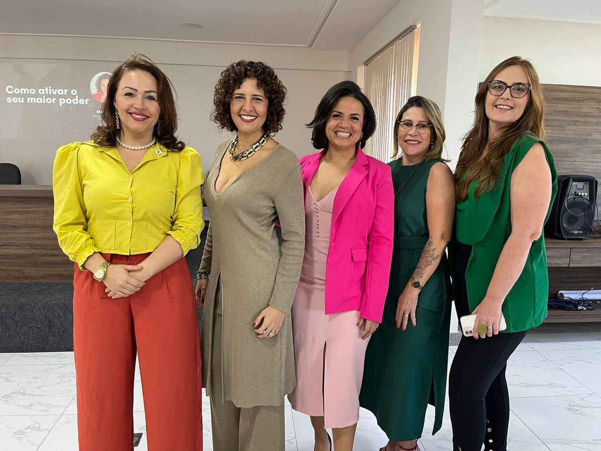 Darliane Fiorin, Márla Camilo, Kelly Andrade, Brenda Gleysson e Jane Boldt