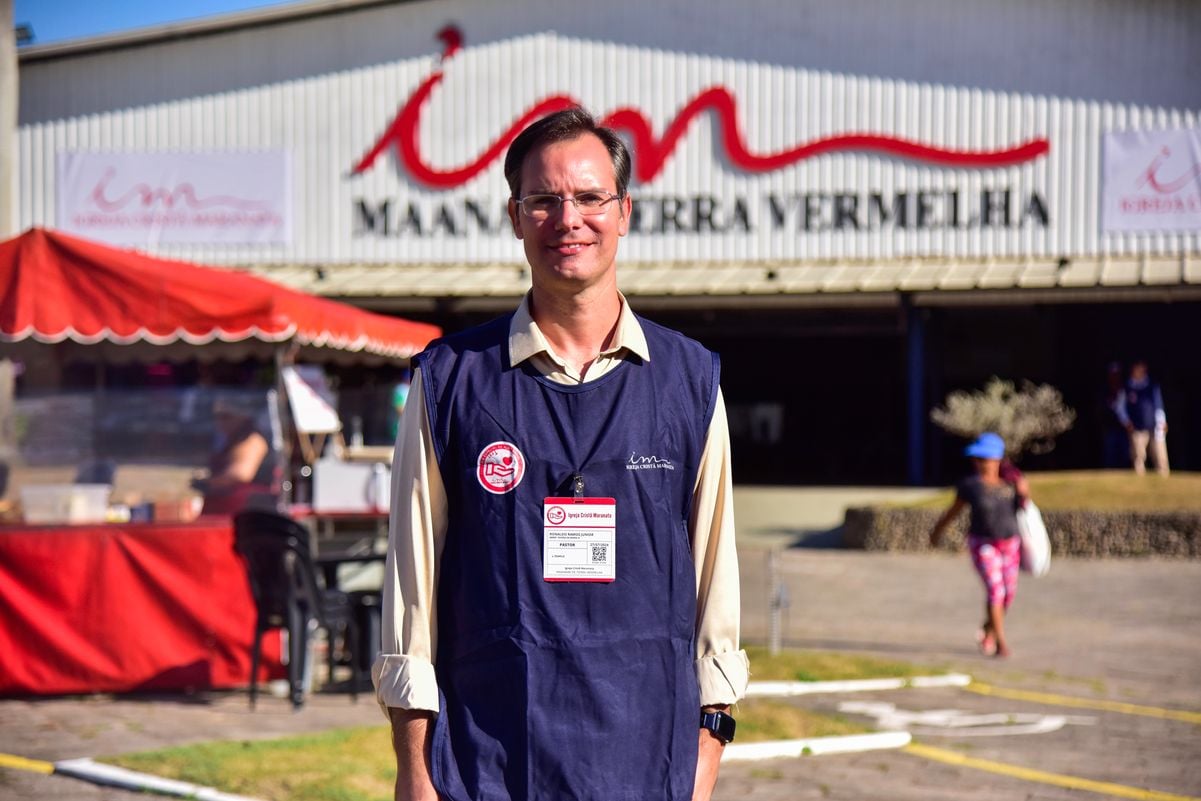 Segundo o pastor Ronaldo Ramos Júnior, a Igreja Cristã Maranata entende o papel como uma instituição social que busca ajudar as pessoas