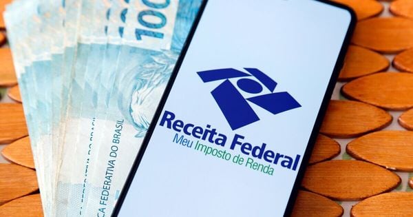 A Receita Federal vai desembolsar R$ 1,03 bi a 511.025 contribuintes, e o pagamento será feito ao longo do dia, na conta bancária ou na chave Pix do tipo CPF informada na declaração