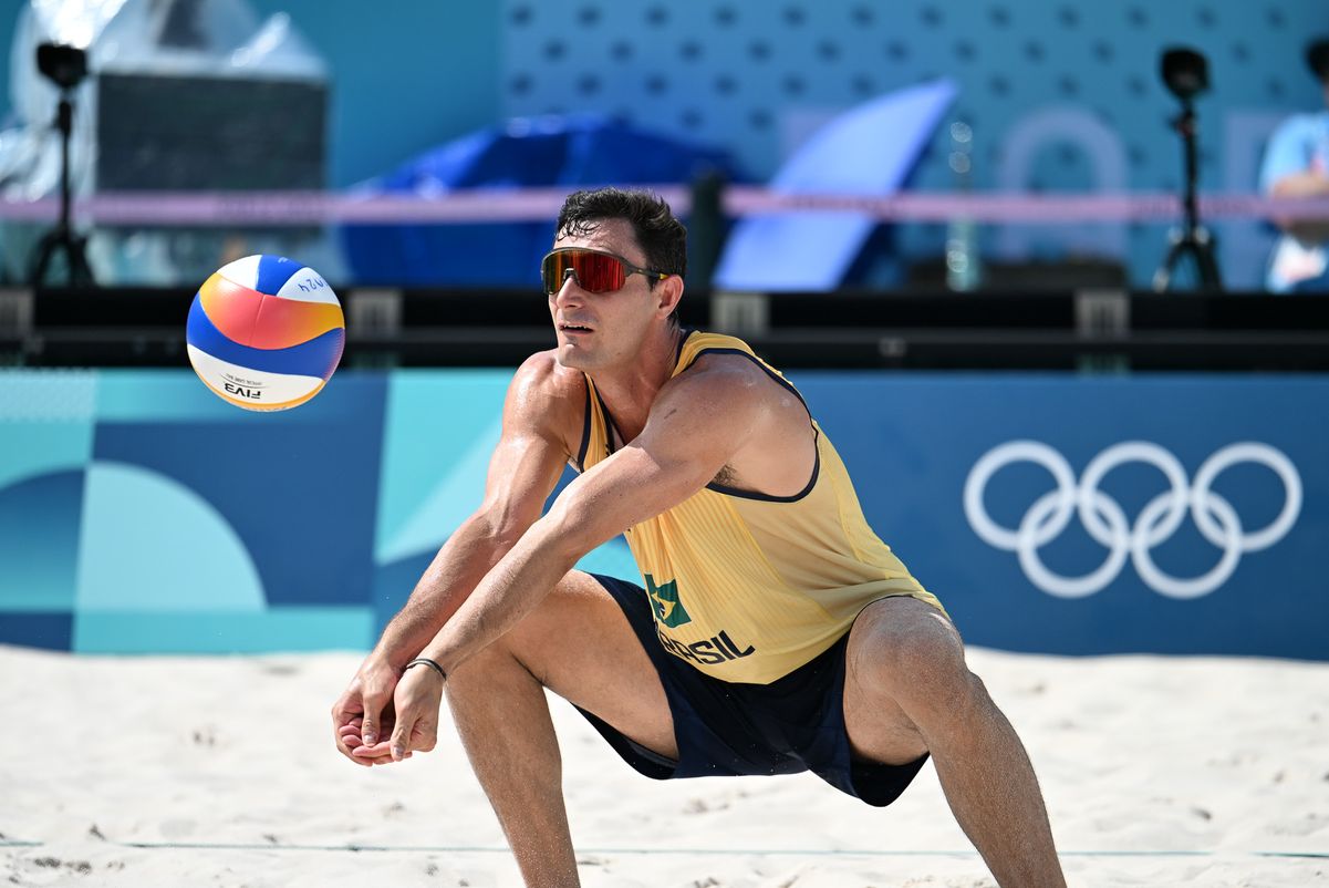 Adré e George perdem para dupla cubana na segunda rodada do vôlei de praia por Vitor Jubini