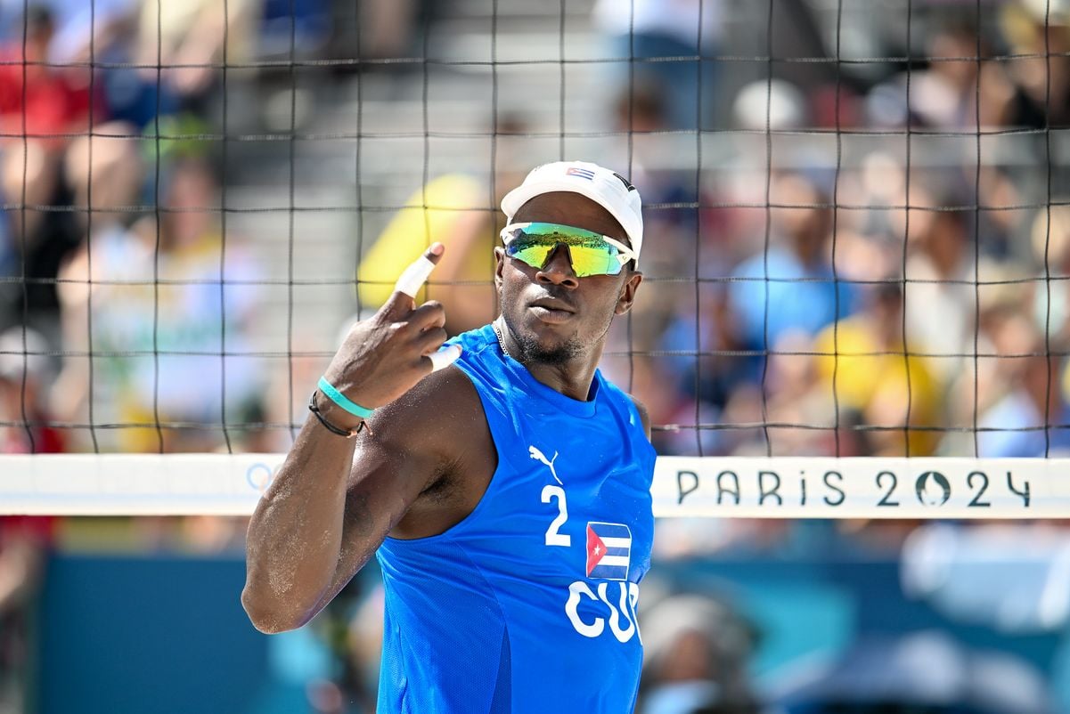 Adré e George perdem para dupla cubana na segunda rodada do vôlei de praia por Vitor Jubini