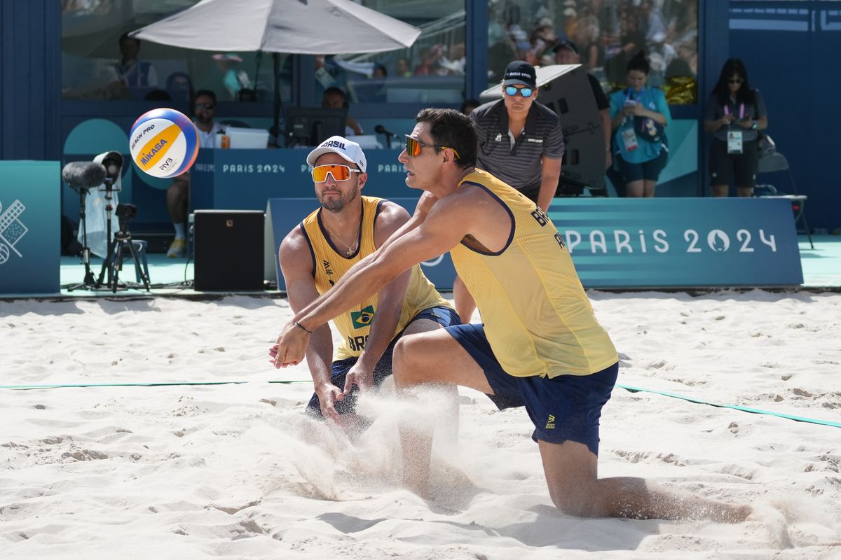 Adré e George perdem para dupla cubana na segunda rodada do vôlei de praia por Vitor Jubini
