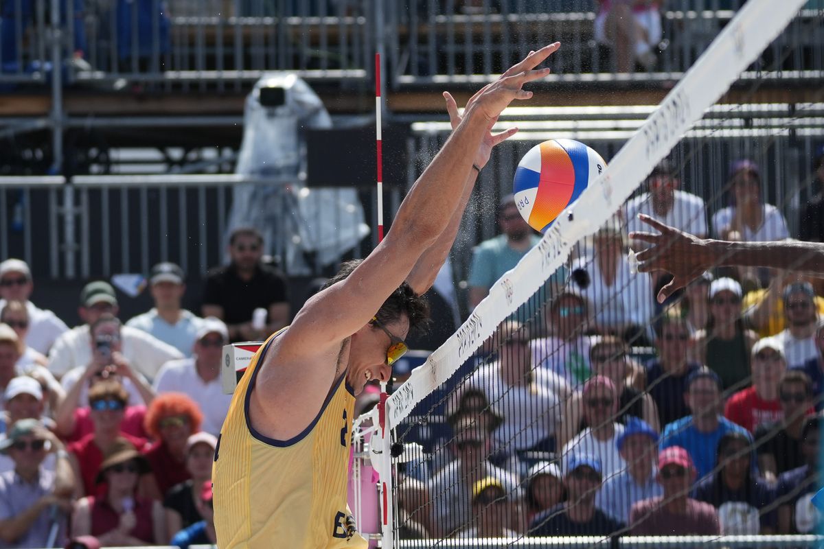 Adré e George perdem para dupla cubana na segunda rodada do vôlei de praia por Vitor Jubini
