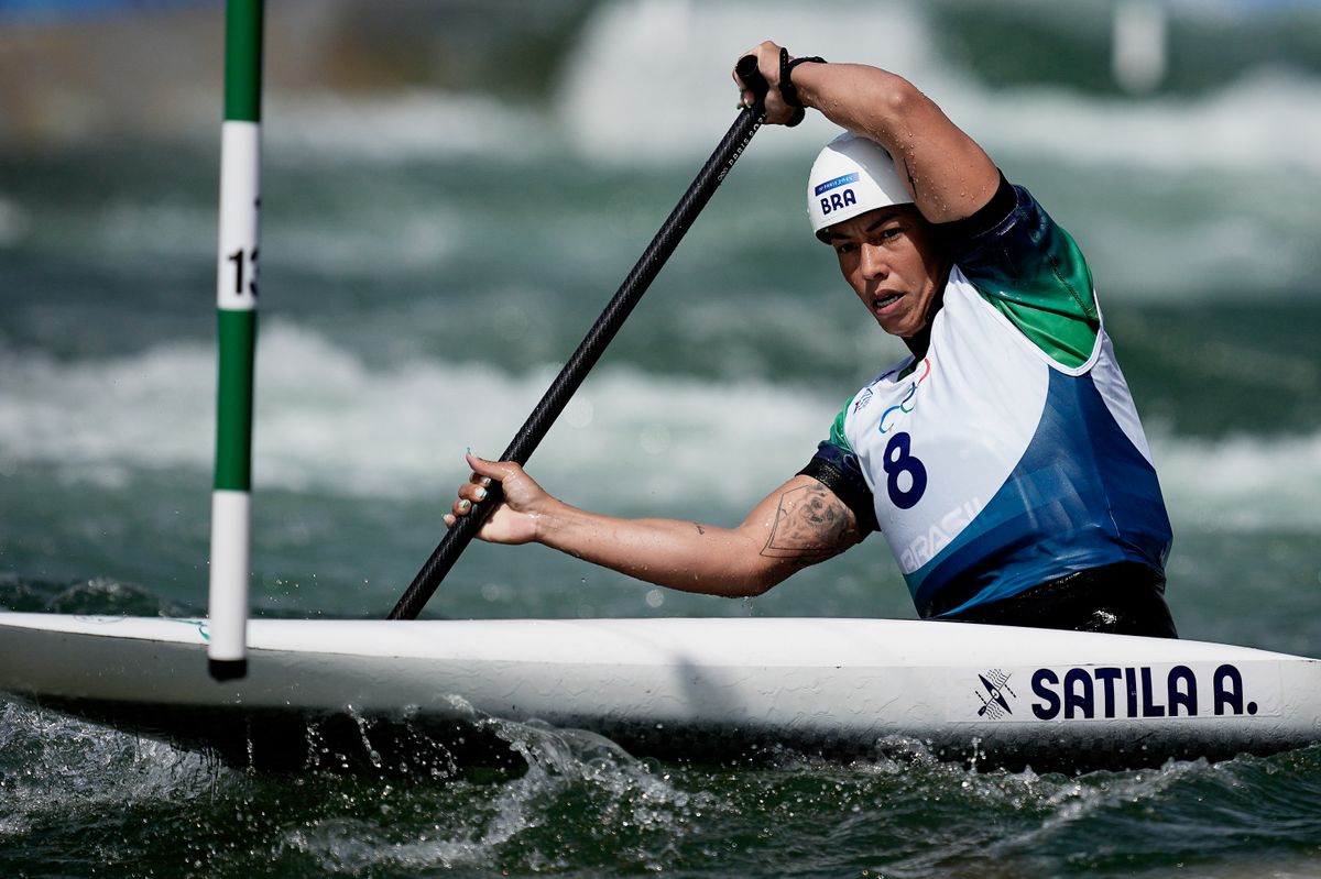 2024.07.30- Jogos OlÃ­mpicos Paris 2024 - Canoagem Slalom - Ana SÃ¡tila na fase de classificaÃ§Ã£o da prova de canoa (C1). - Foto: Alexandre Loureiro/COB