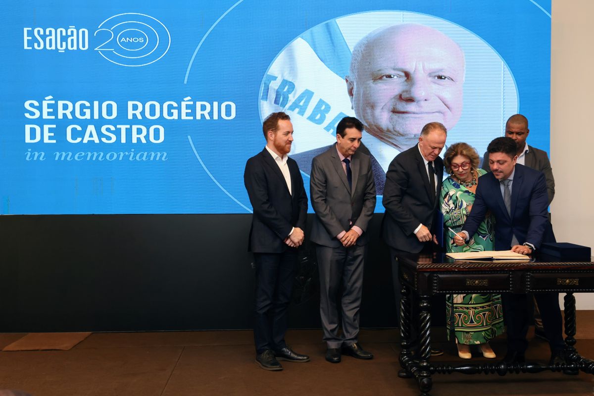 Movimento empresarial capixaba é homenageado por contribuições ao ES por ES em Ação/Divulgação