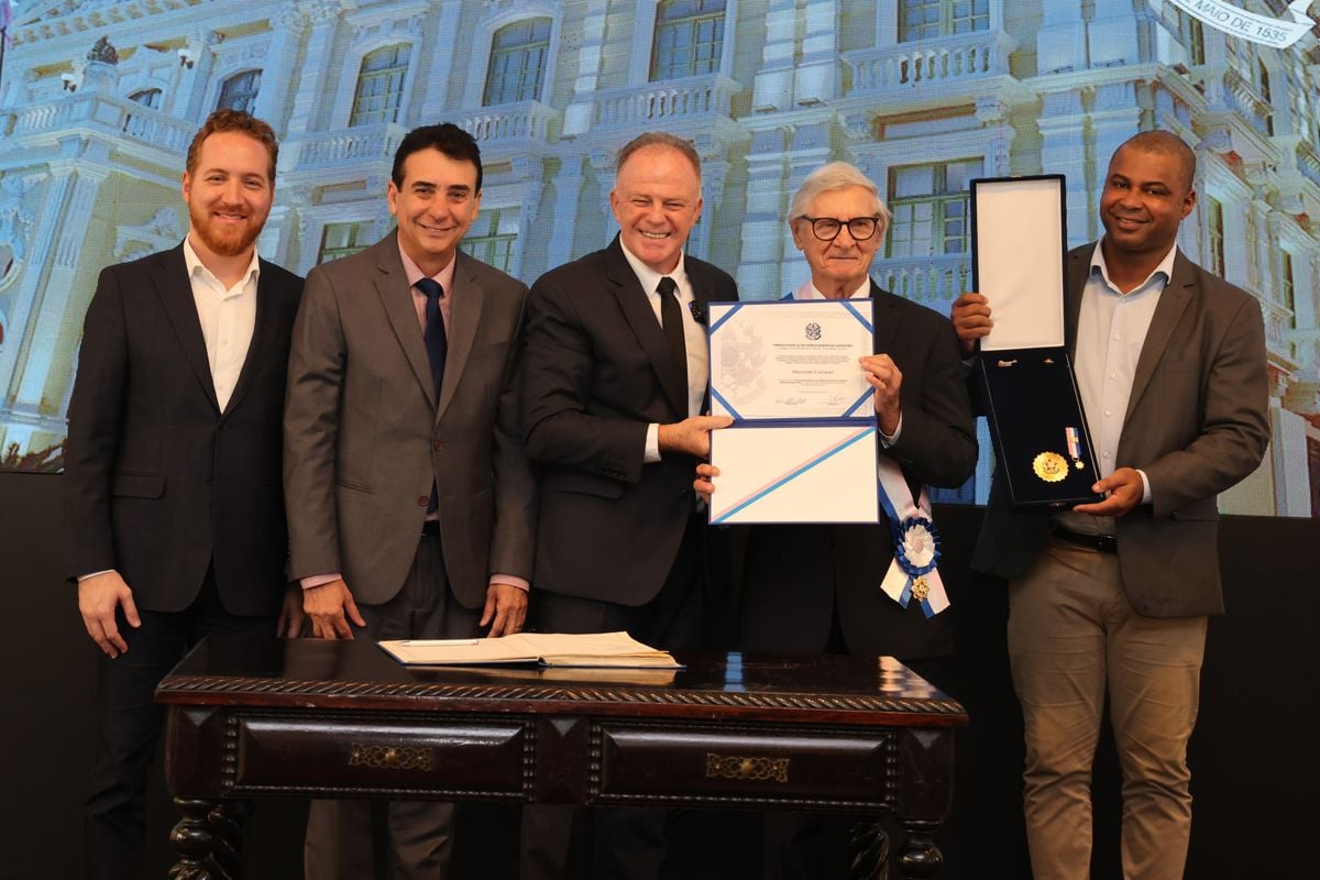 Movimento empresarial capixaba é homenageado por contribuições ao ES por ES em Ação/Divulgação
