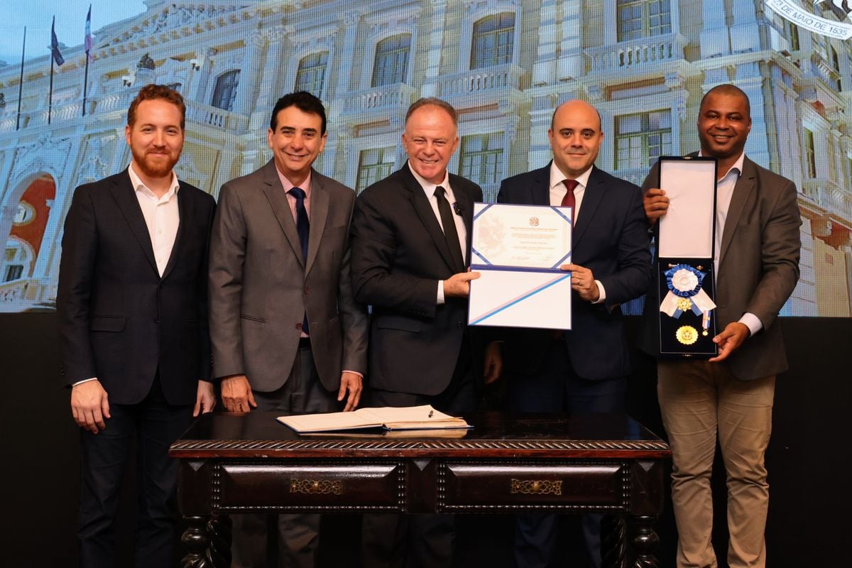 Movimento empresarial capixaba é homenageado por contribuições ao ES por ES em Ação/Divulgação