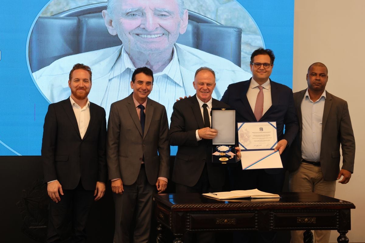 Movimento empresarial capixaba é homenageado por contribuições ao ES por ES em Ação/Divulgação