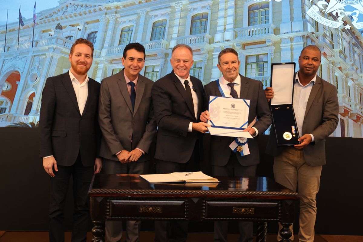 Movimento empresarial capixaba é homenageado por contribuições ao ES por ES em Ação/Divulgação