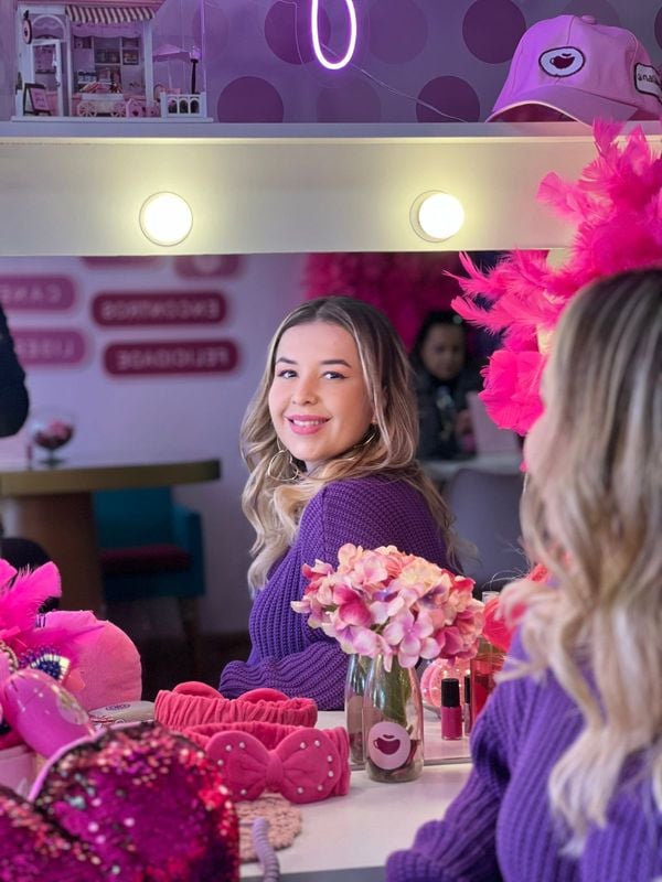 Aline Approves, influenciadora digital e também creator do Estúdio Gazeta