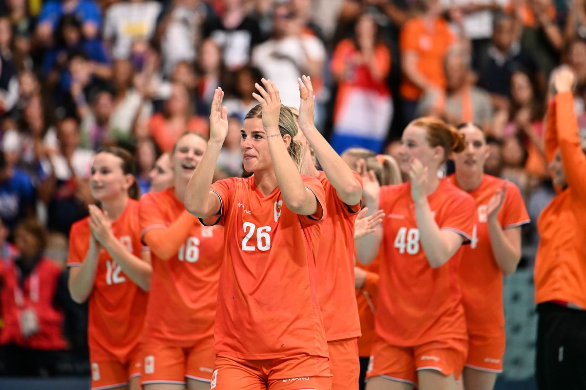 Partida de handball entre Brasil e Holanda nas Olimpíadas de Paris 2024 por Vitor Jubini