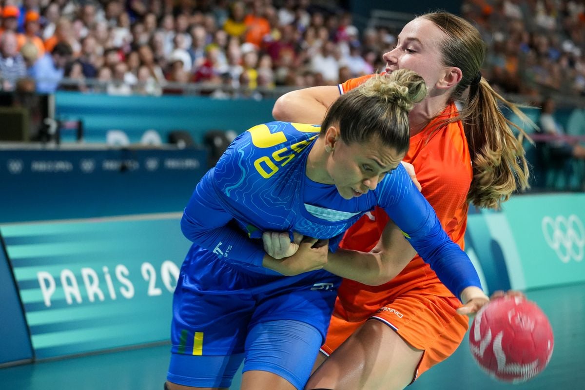 Partida de handball entre Brasil e Holanda nas Olimpíadas de Paris 2024 por Vitor Jubini