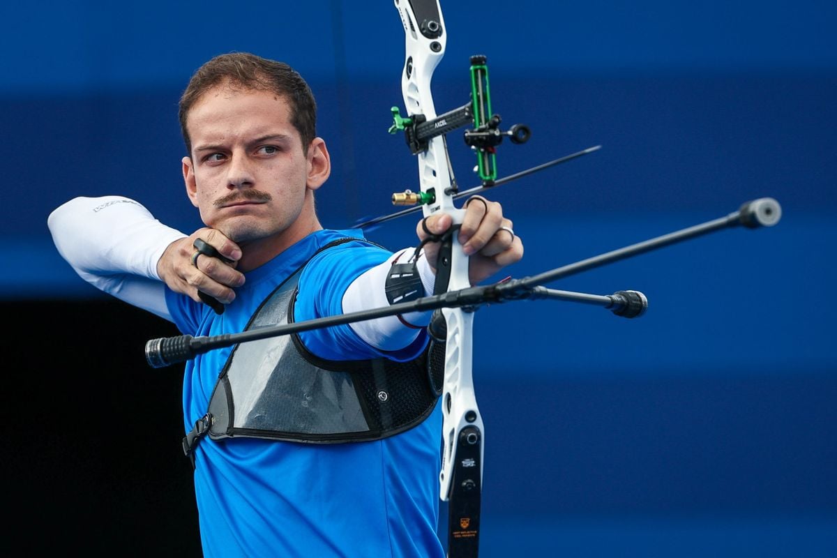 Marcus D'almeida acabou eliminado no tiro com arco precocemente em Paris