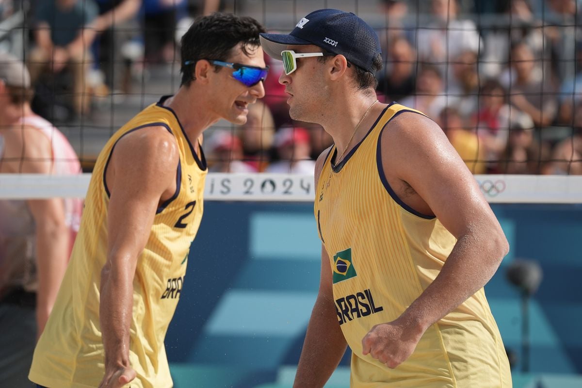 André e George perdem para dupla da Alemanha e são eliminados por Vitor Jubini
