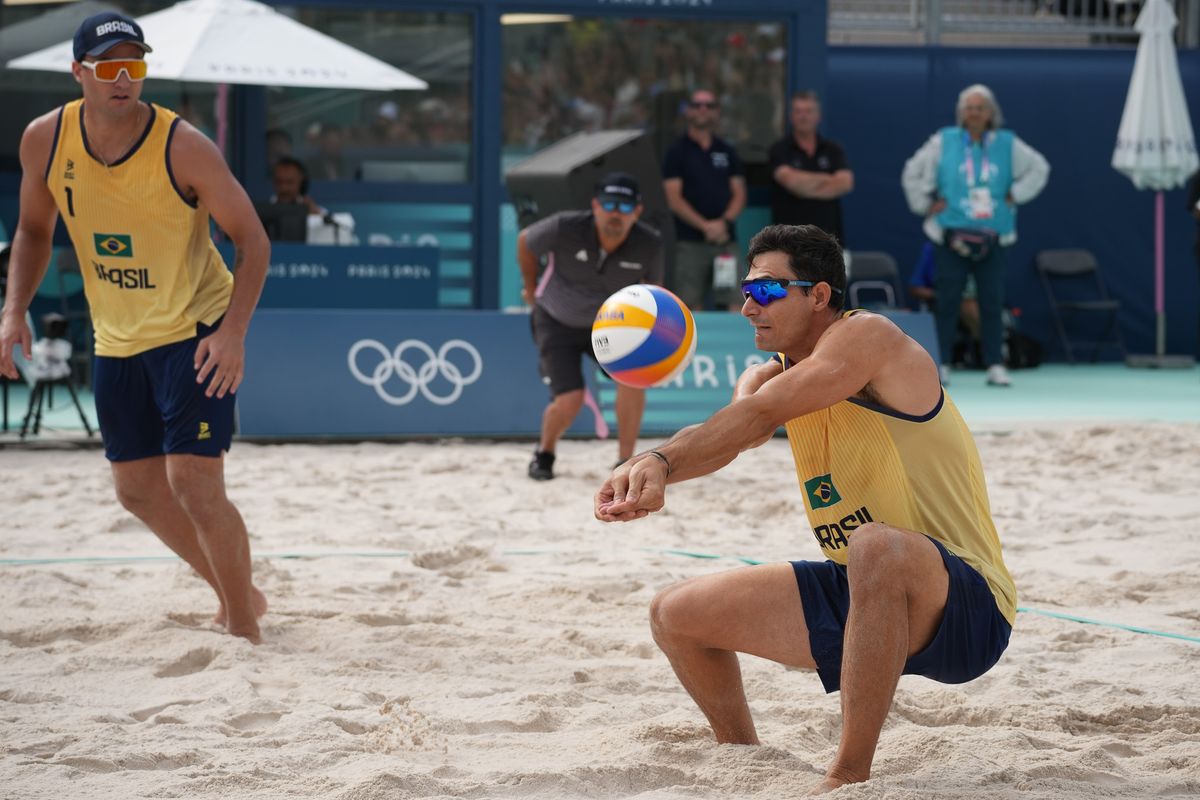 André e George perdem para dupla da Alemanha e são eliminados por Vitor Jubini