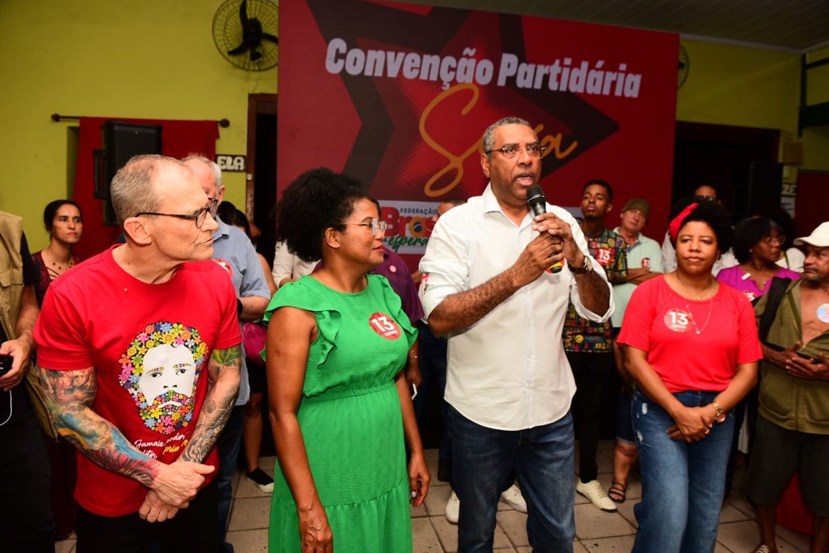 Roberto Carlos foi oficializado como candidato ao executivo na Serra por Fernando Madeira 