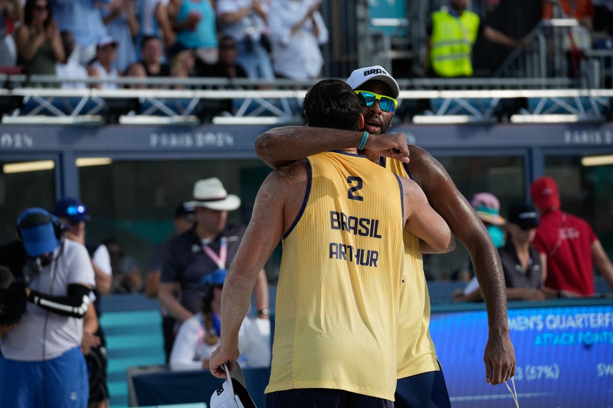 A dupla do ES formada por Evandro e Arthur foi eliminada nas quartas de final em Paris  por Vitor Jubini