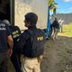 Imagem - Carga com 4 milhões de cigarros é aprendida e 6 pessoas são presas na Serra