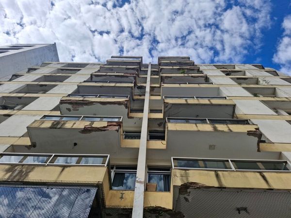 Avançado estado de corrosão: Crea-ES alerta para riscos em edifício na Praia da Costa  por Crea-ES/Divulgação