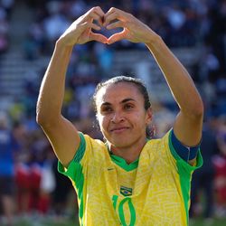 A equipe não contava com a Rainha desde a conquista da medalha de prata nas Olimpíadas de Paris. Ela reforça o elenco para os amistosos contra o Japão