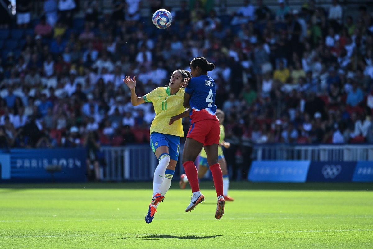 Final do futebol feminino nas olimpíadas de Paris entre Brasil e Estados Unidos por Vitor Jubini
