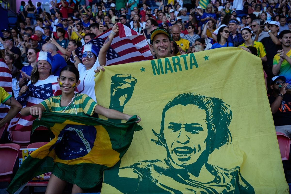 Final do futebol feminino nas olimpíadas de Paris entre Brasil e Estados Unidos por Vitor Jubini
