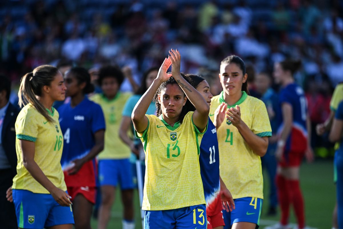 Final do futebol feminino nas olimpíadas de Paris entre Brasil e Estados Unidos por Vitor Jubini