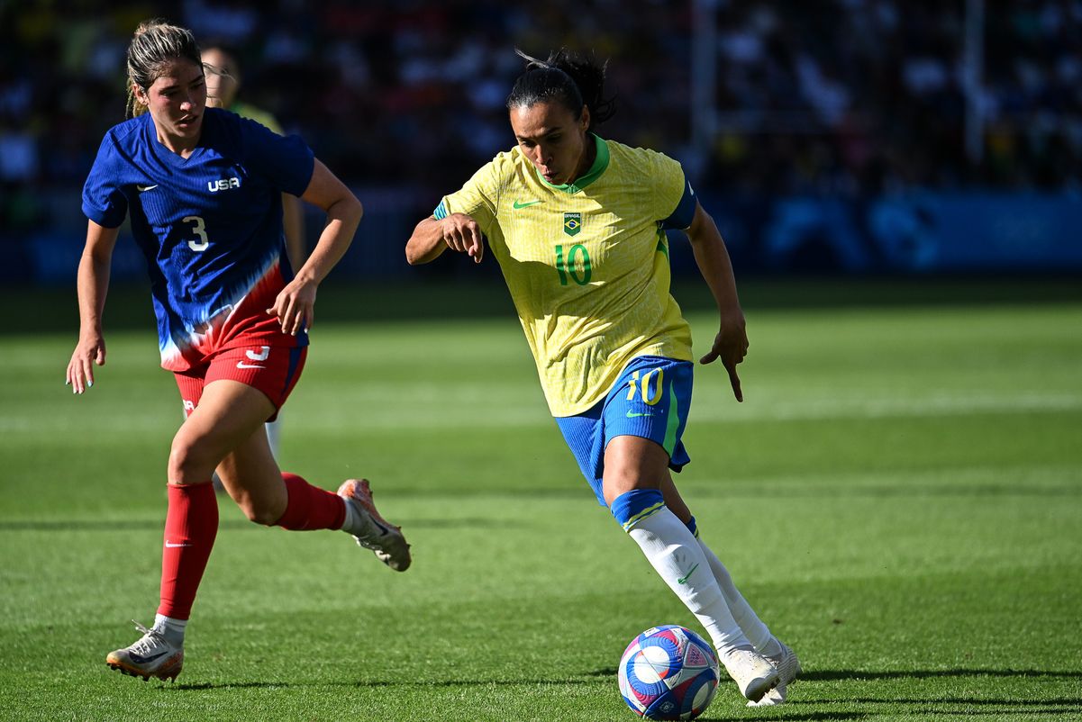 Final do futebol feminino nas olimpíadas de Paris entre Brasil e Estados Unidos por Vitor Jubini