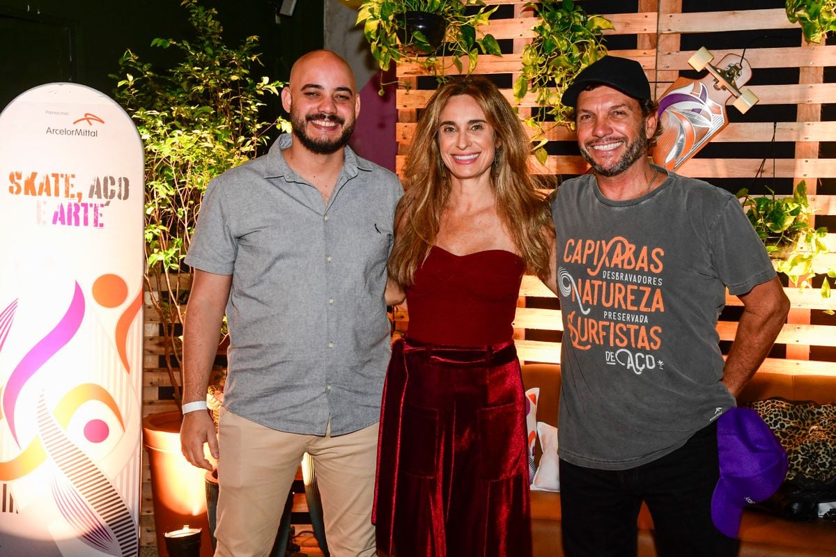 Bernardo Enne (ArcelorMittal), Dora Vergueiro e seu marido, o produtor Gustavo Marcolini