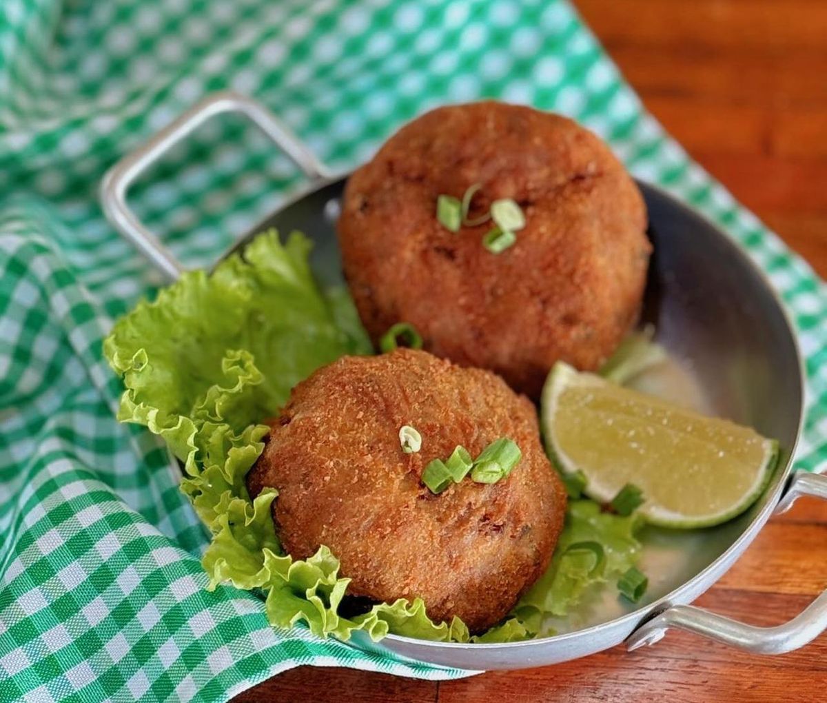 Petiscos do Bosi Bar e Restaurante para o Festival Pastel & Caldo de Cana de Ibiraçu por Reprodução/Instagram