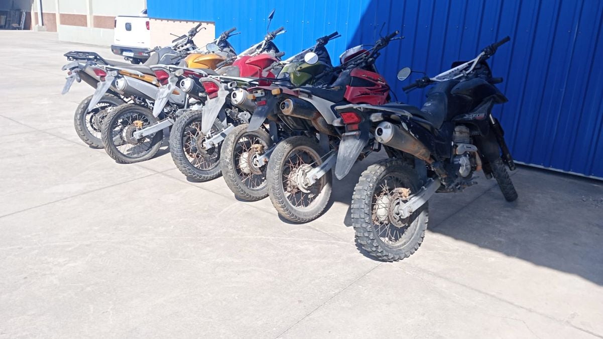 Veículos que serão leiloados pela Polícia Civil por Divulgação Sesp