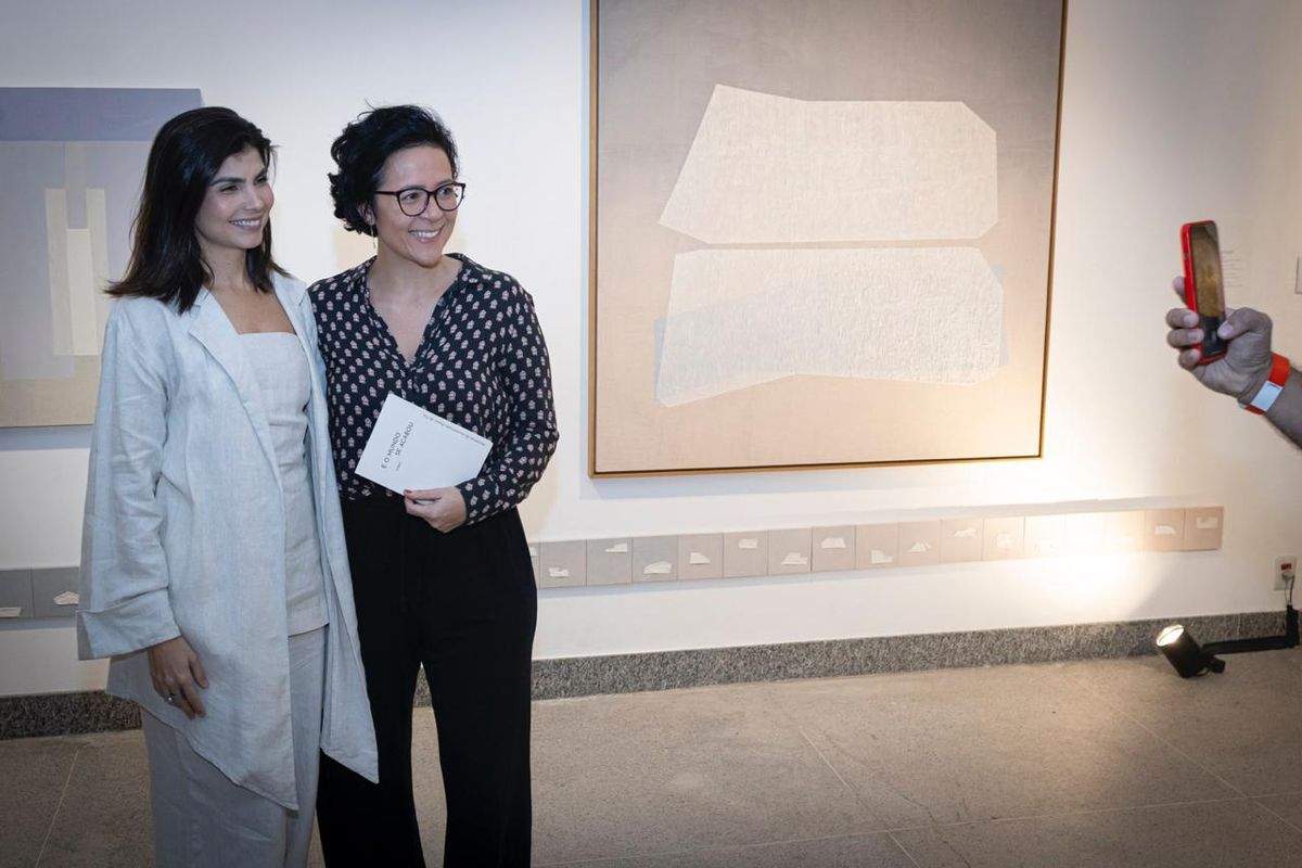 Exposição "E o Mundo (não) se Acabou"