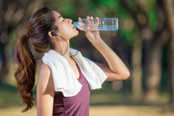 5 dicas para evitar a infecção urinária após praia ou piscina