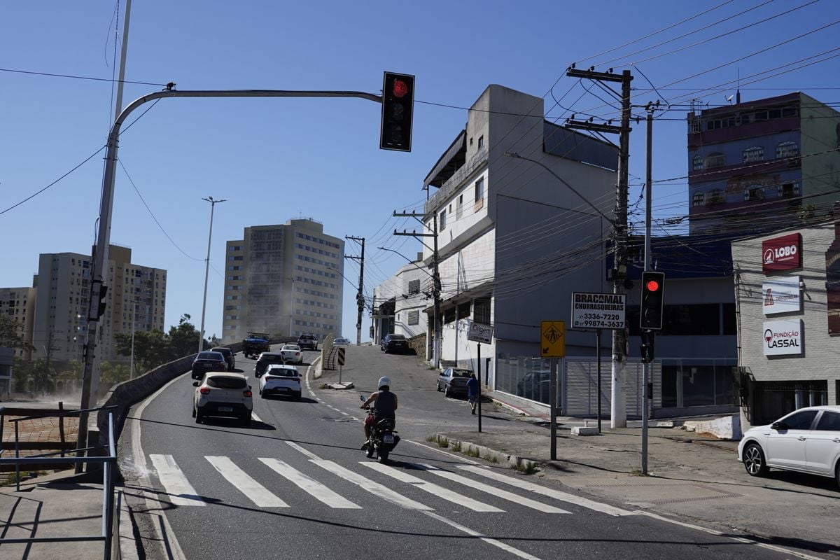 Avanço do sinal vermelho tem números críticos na Grande Vitória