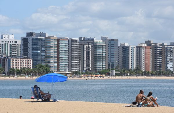 Novo empreendimento vai ficar de frente para o mar da Praia de Camburi, em Vitória. Crédito: Carlos Alberto Silva