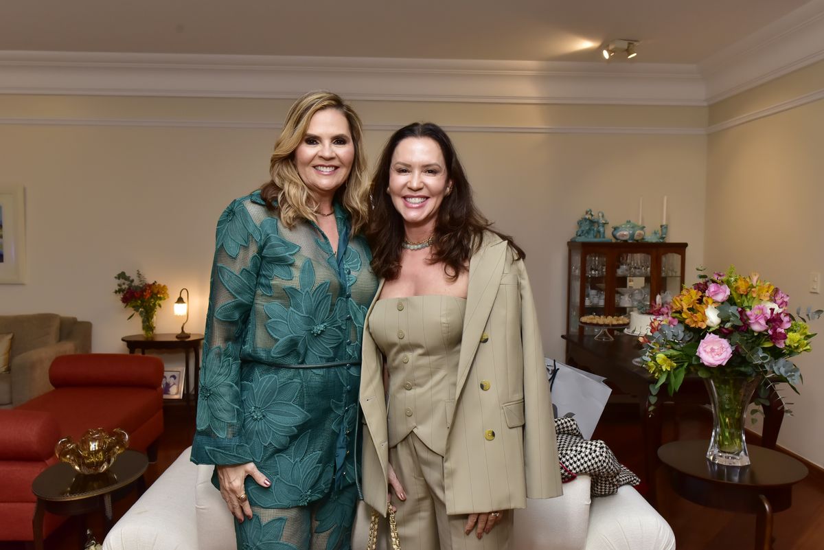 Karla Leal e Heliene Del Esposti