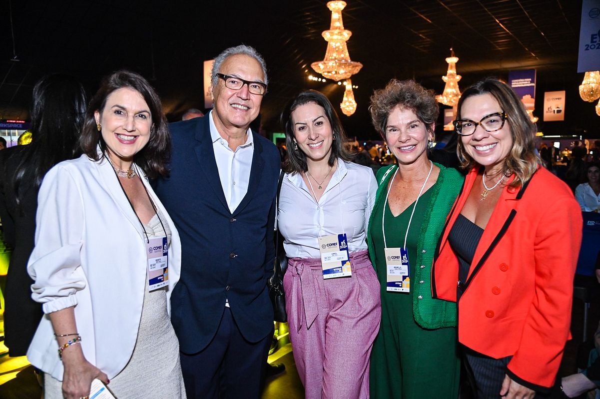 Renata Rasseli, Nizan Guanaes, Carol Veiga, Brunella Bumachar e Andréia Lopes