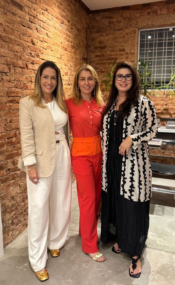 Vanessa Cardoso, Marina Giubert e Ivana Izoton