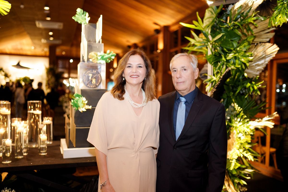 Ana Paula e Victor dos Santos Neves Filho