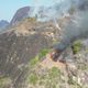 Imagem - Incêndio atinge vegetação na Pedra da Tirolesa