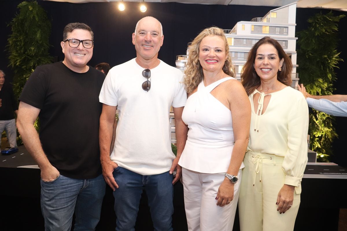 Breno Peixoto, Marcio, Letícia e Flávia Abaurre