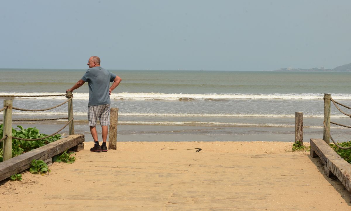 Praia de Camburi, onde a areia foi trocada por Ricardo Medeiros