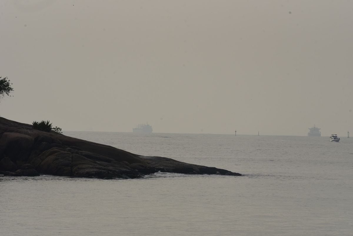 Tempo amanheceu com névoa branca nesta quarta-feira (4) por Ricardo Medeiros