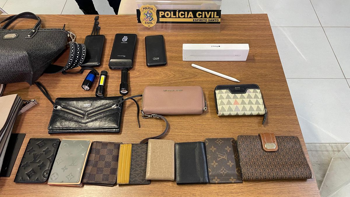Trio atuava roubando carros em bairros nobres em Vitória. por Vinicius Collini