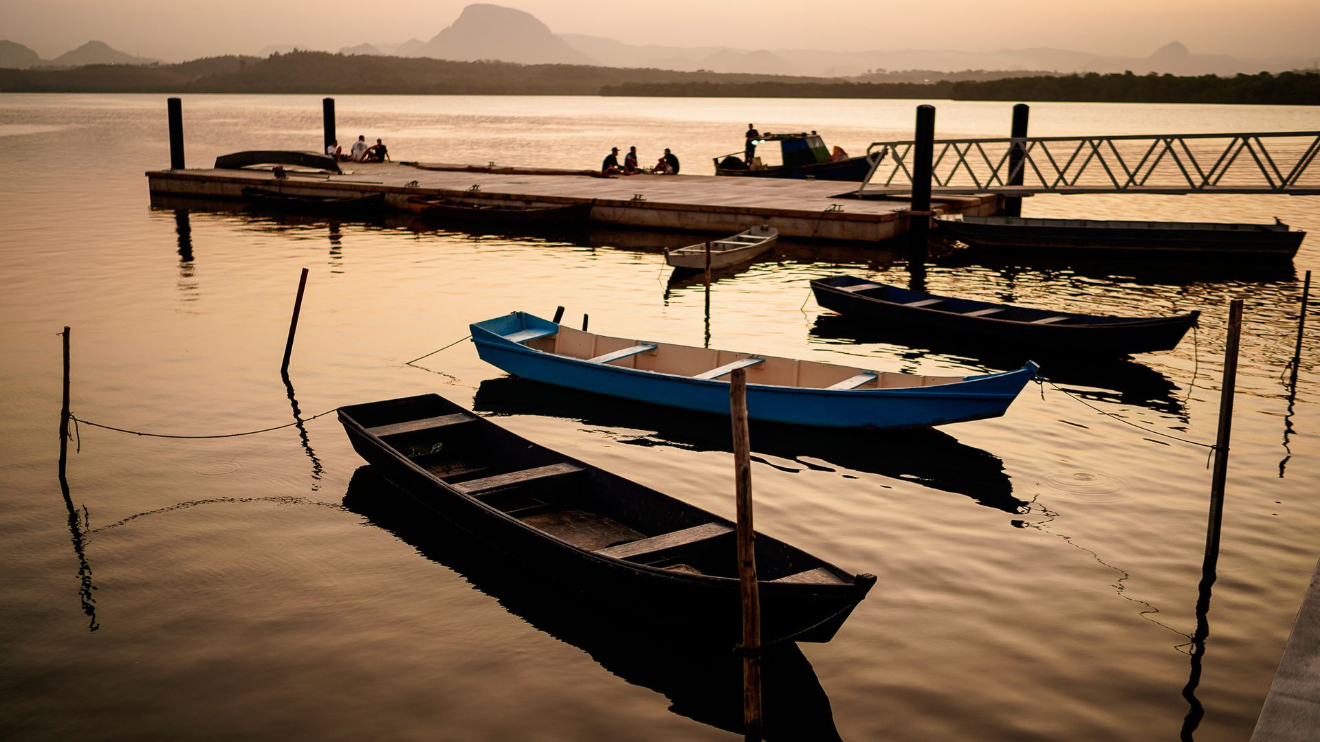 Ilha das Caieiras fotografada para o aniversário de Vitória