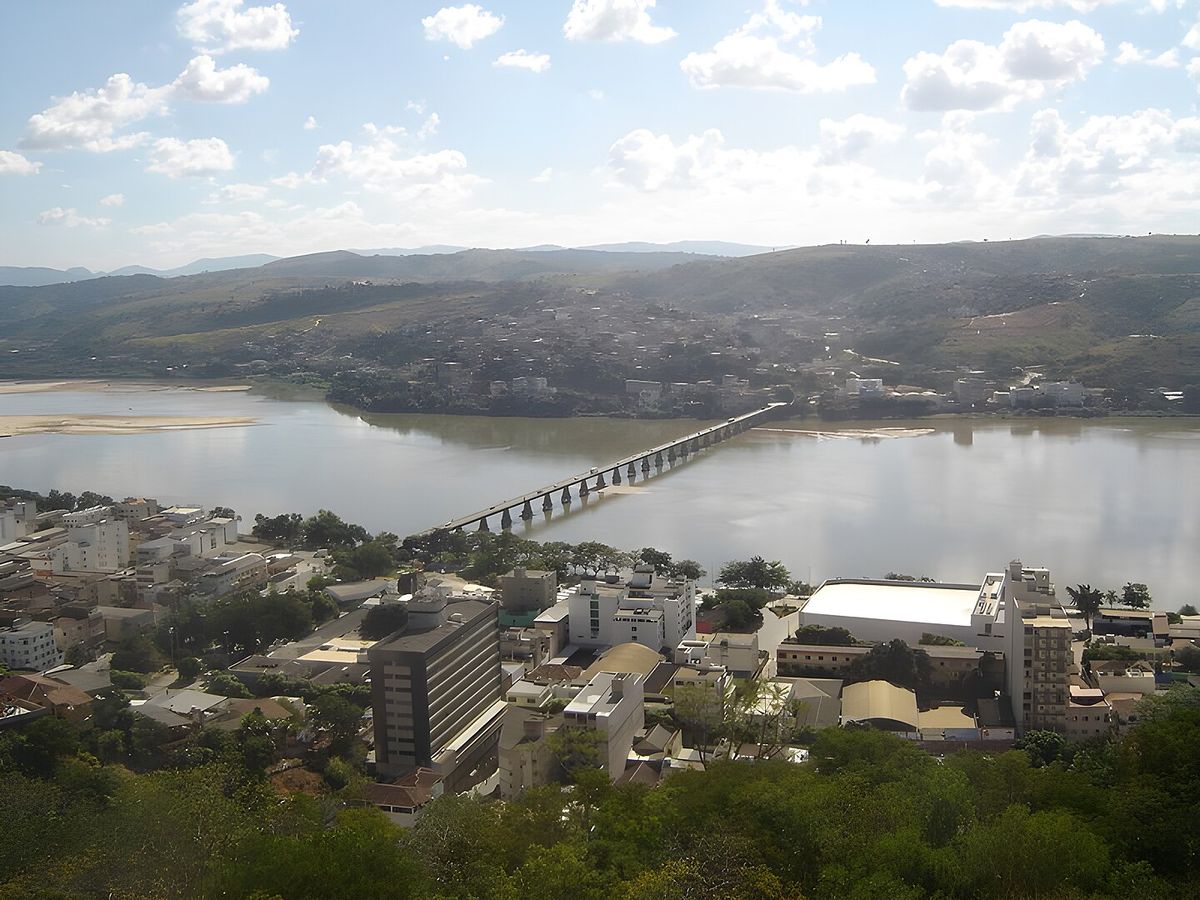 Ponte Florentino Avidos, em Colatina. Obras vão aumentar a capaciade da via