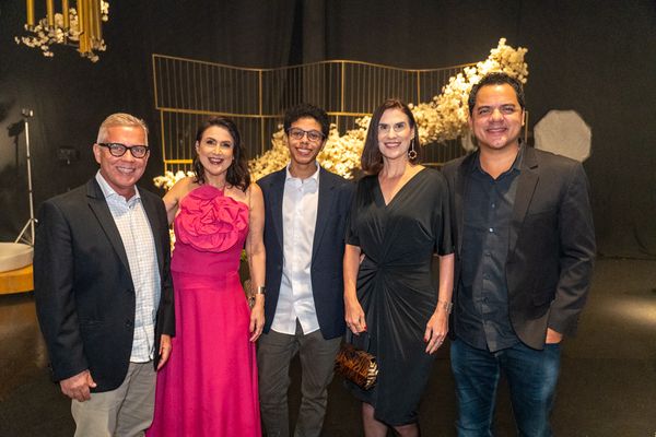 André Hees, Renata Rasseli, Ricardo Zanete Hees de Carvalho, Roberta Rasseli e Rodrigo de Paula