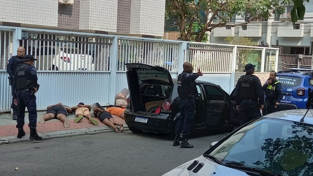 Pessoas são detidas após acidente na Mata da Praia