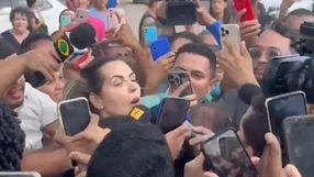 Deolane Bezerra deixa cadeira e vai ficar em prisão domiciliar com tornozeleira