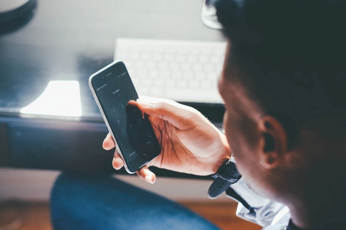 Ligação de telemarketing, celular, telefone